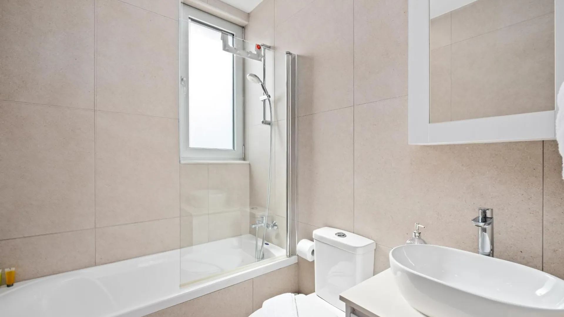 Q Scala City Apartments Larnaca Cipro