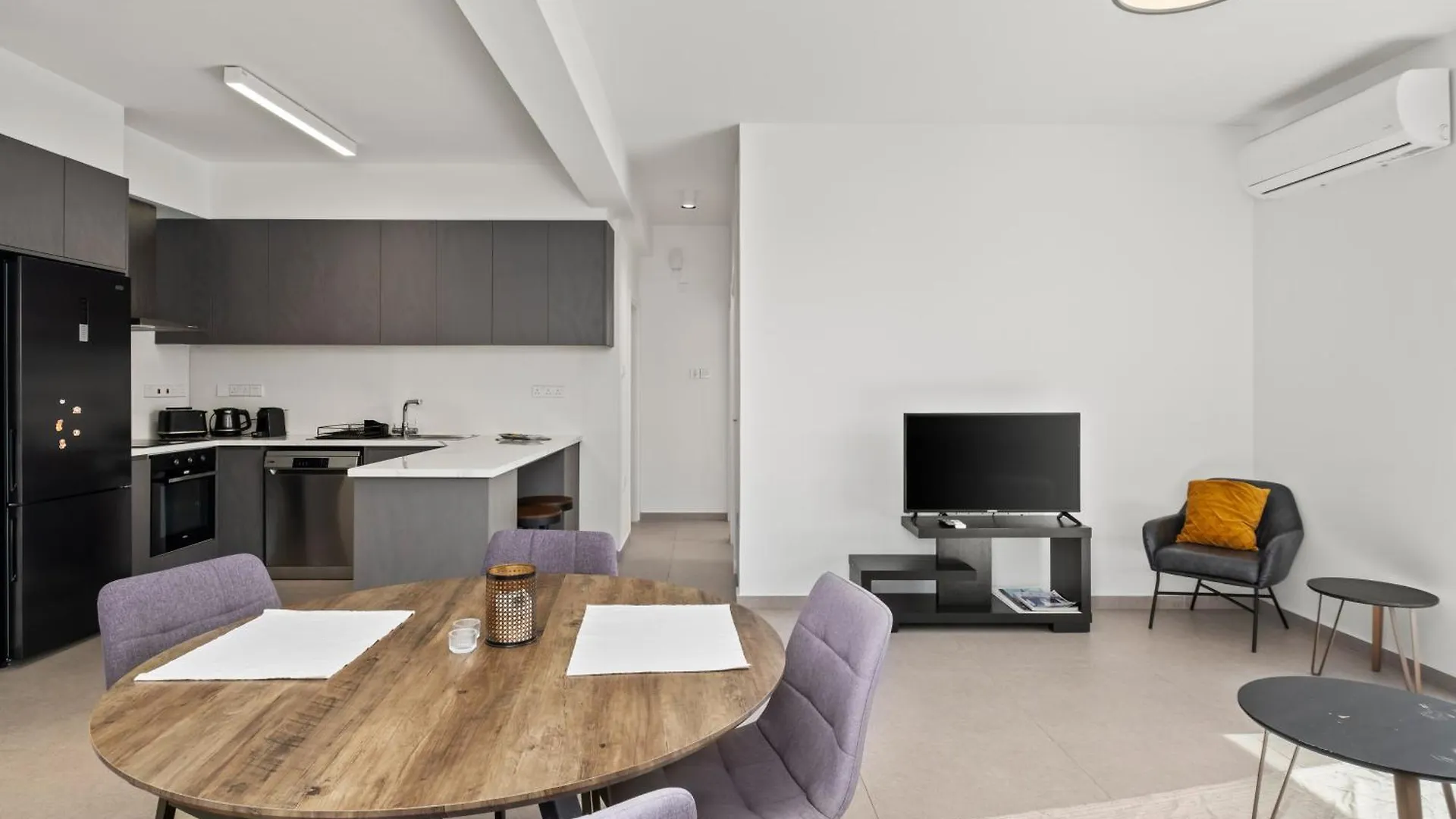 Q Scala City Apartments Larnaca